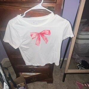 Bow cropped tshirt!